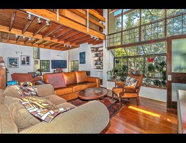 4 BEDROOM FREEHOLD SOLD IN FOREST HILLS